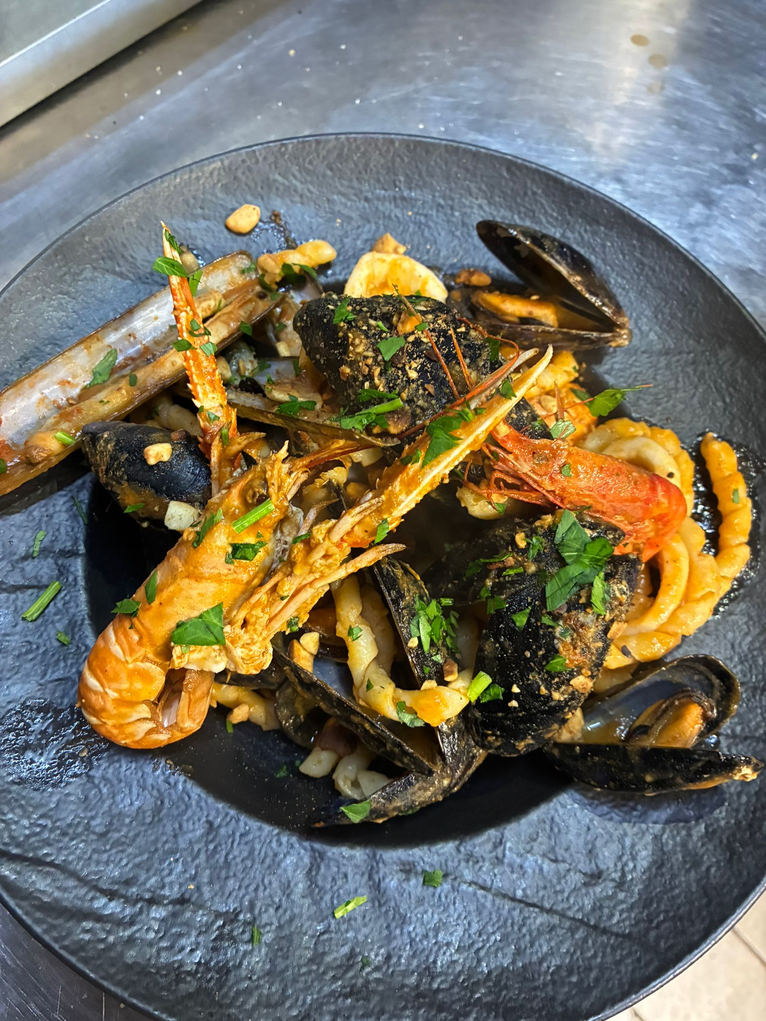 Busiate allo scoglio